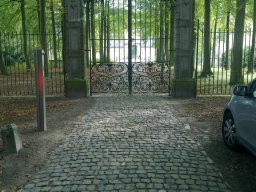 antique dark belgian cobble stone